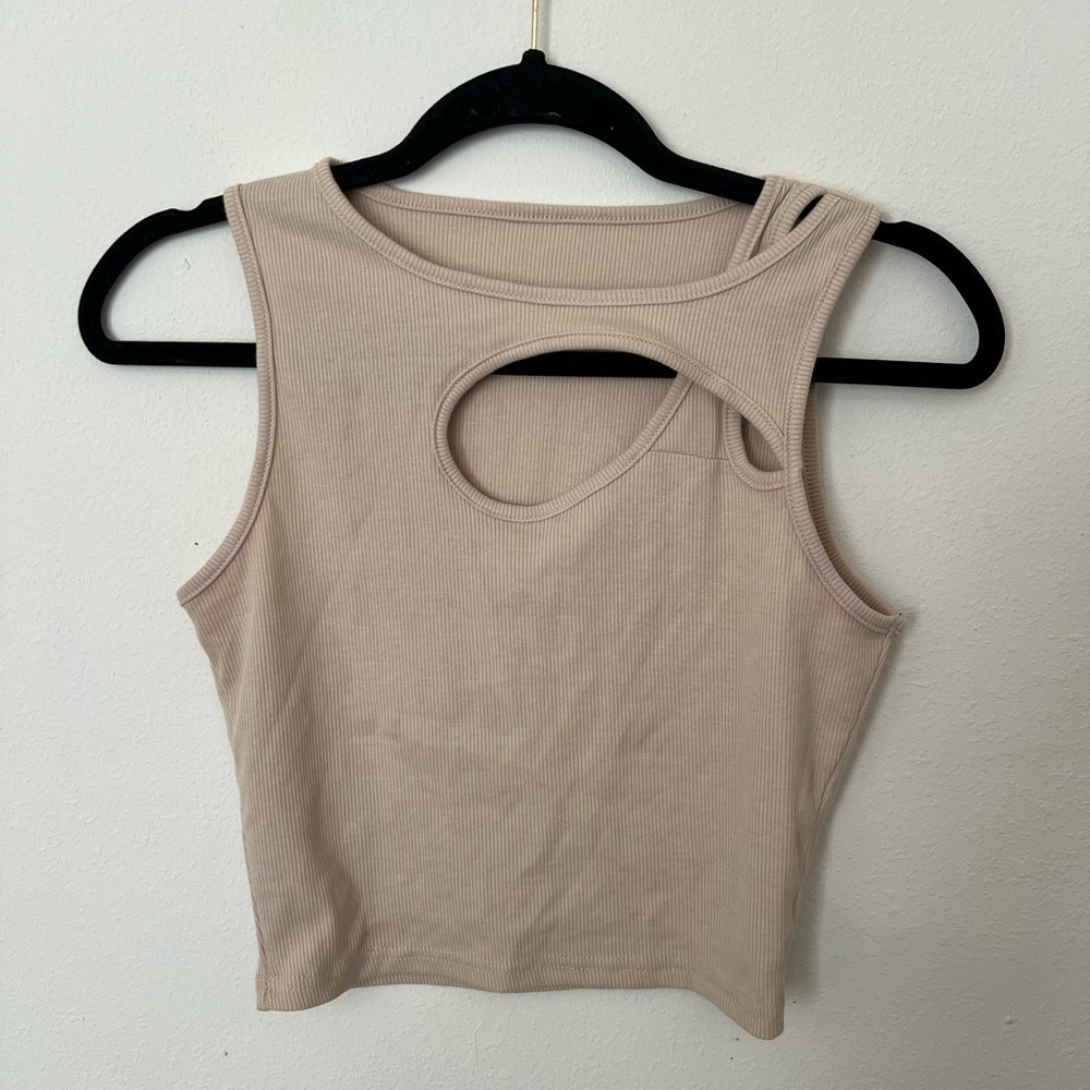 Asymmetrical cutout crop top.